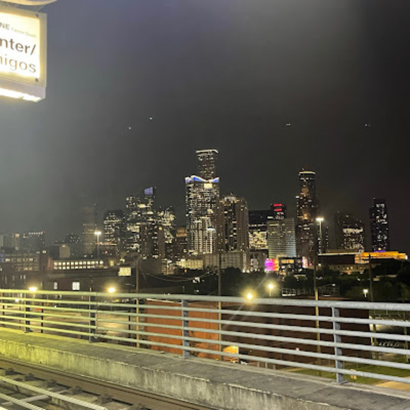 Meet your Posher, B - Picture 1 of 1